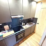 Апартаменты Base Camp Vue Mont Blanc Centre Шамони