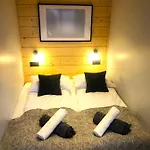 Base Camp Vue Mont Blanc Centre Апартаменты *