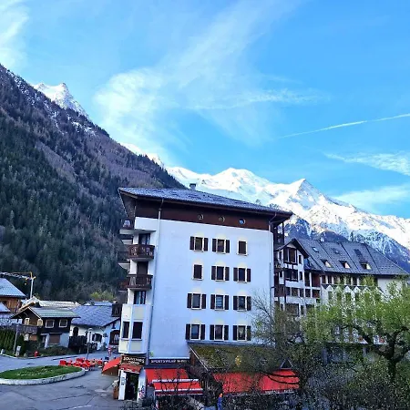 Апартаменты Base Camp Vue Mont Blanc Centre *
